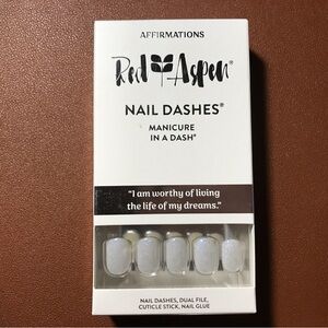 Short Square Press On Nails New In Box Paula Renee Is Worthy